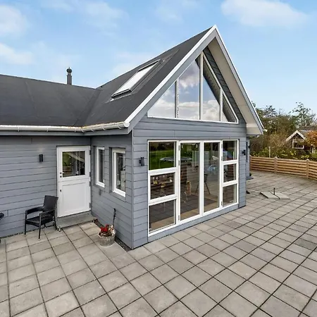 3 Bedroom Beautiful In * Vemb