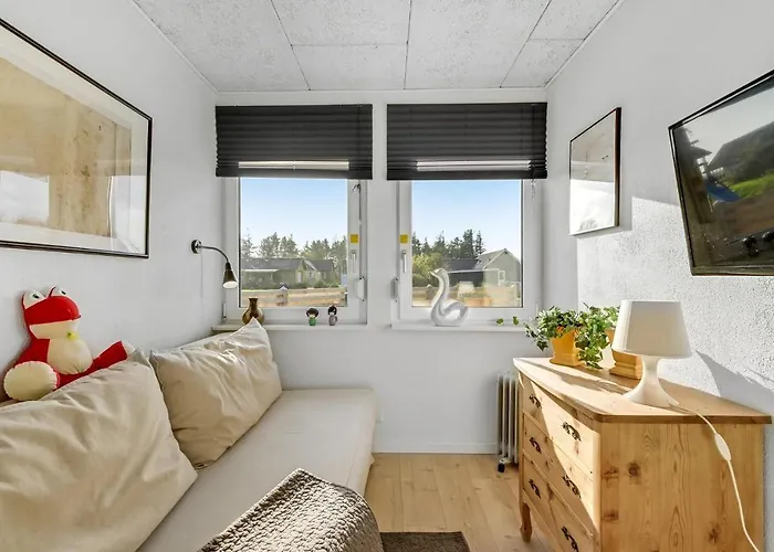 3 Bedroom Beautiful In * Vemb